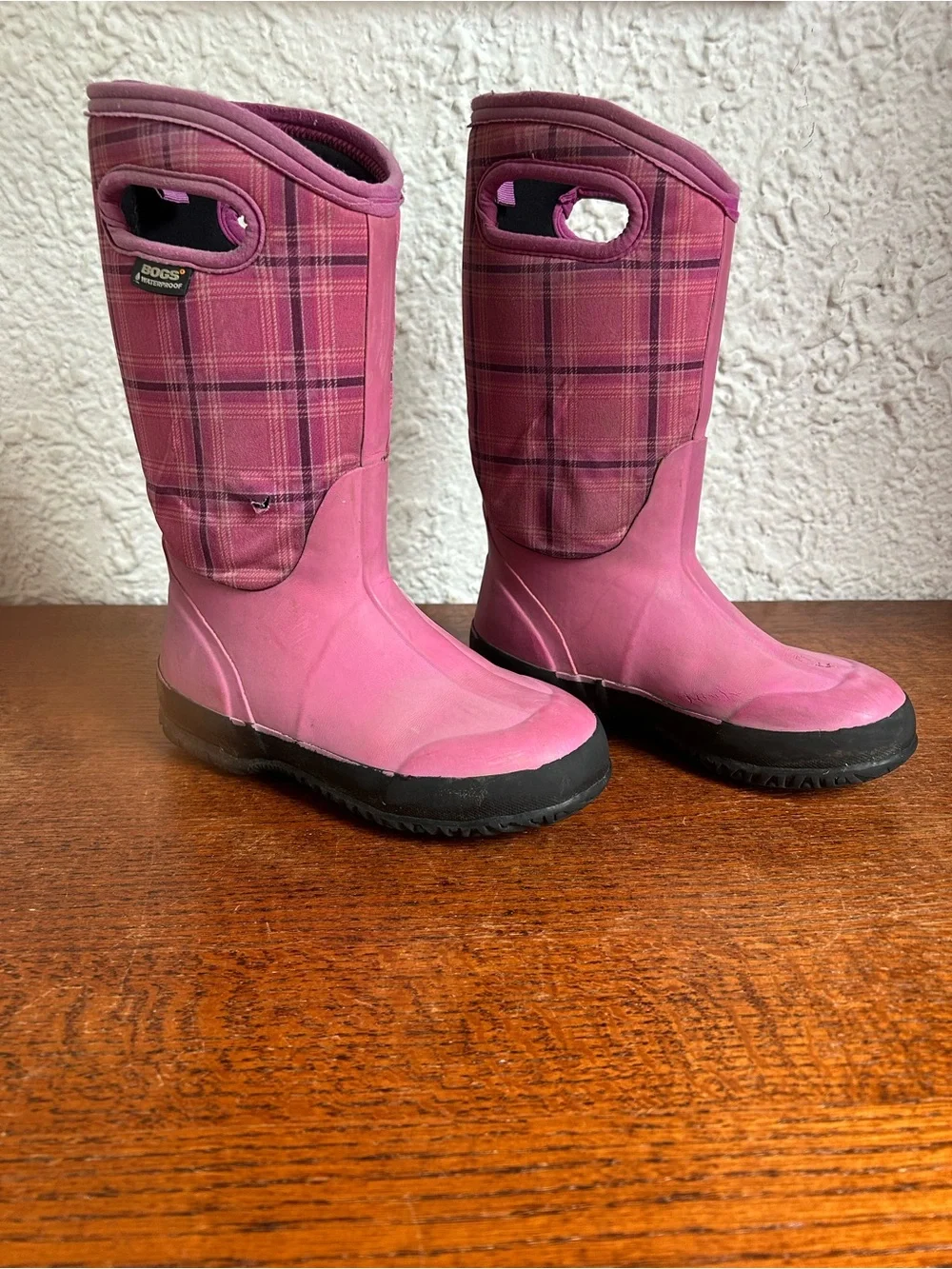 BOGS Kids Pink Plaid Waterproof Winter Boots